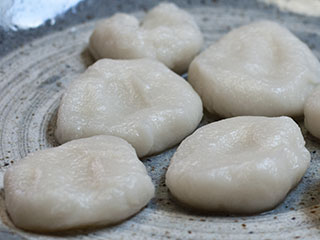 Boiled Mochi